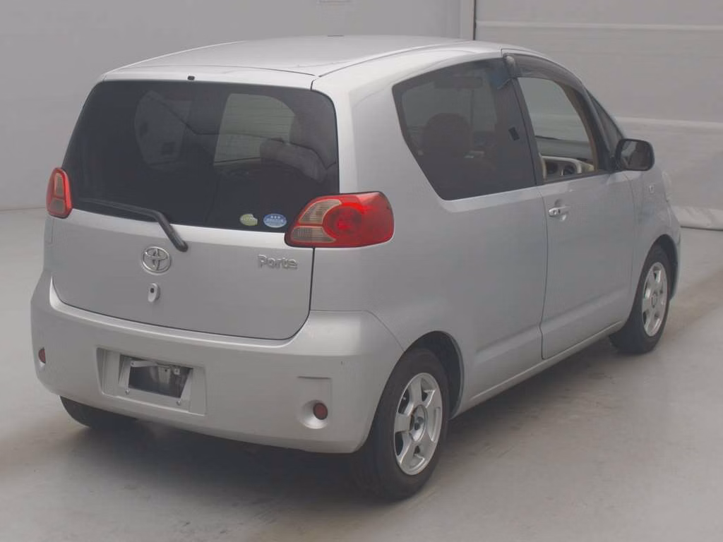 TOYOTA PORTE