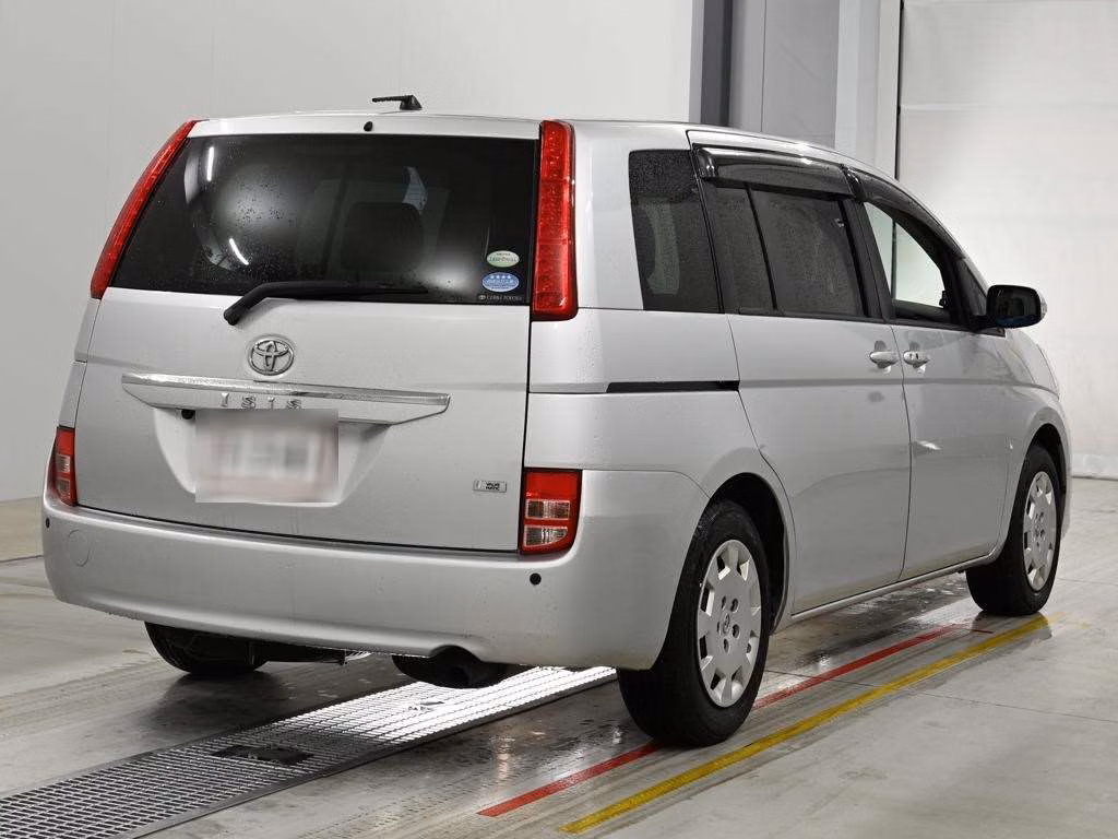 TOYOTA ISIS