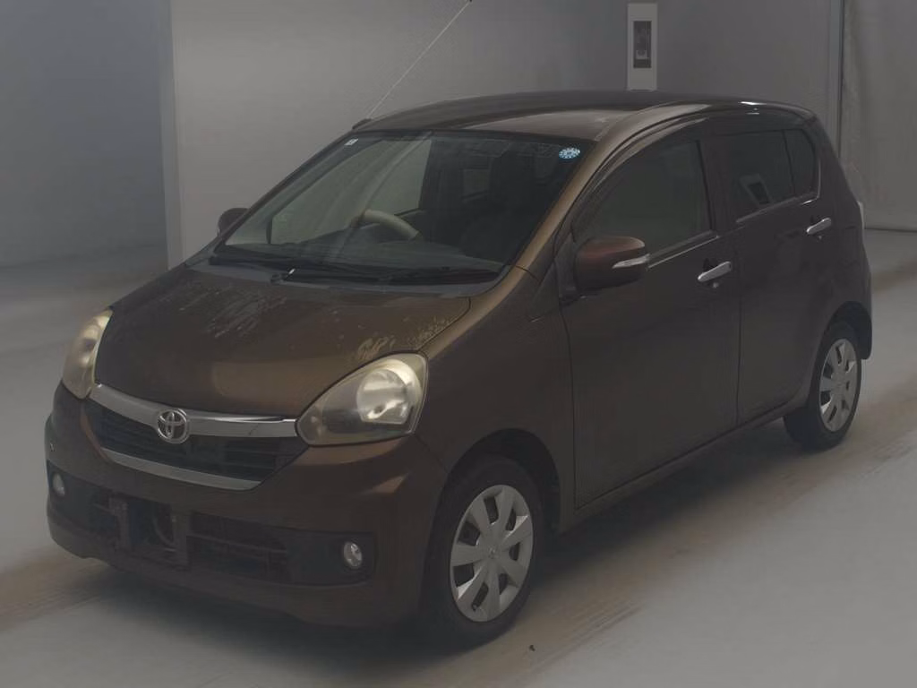 TOYOTA PIXIS EPOCH