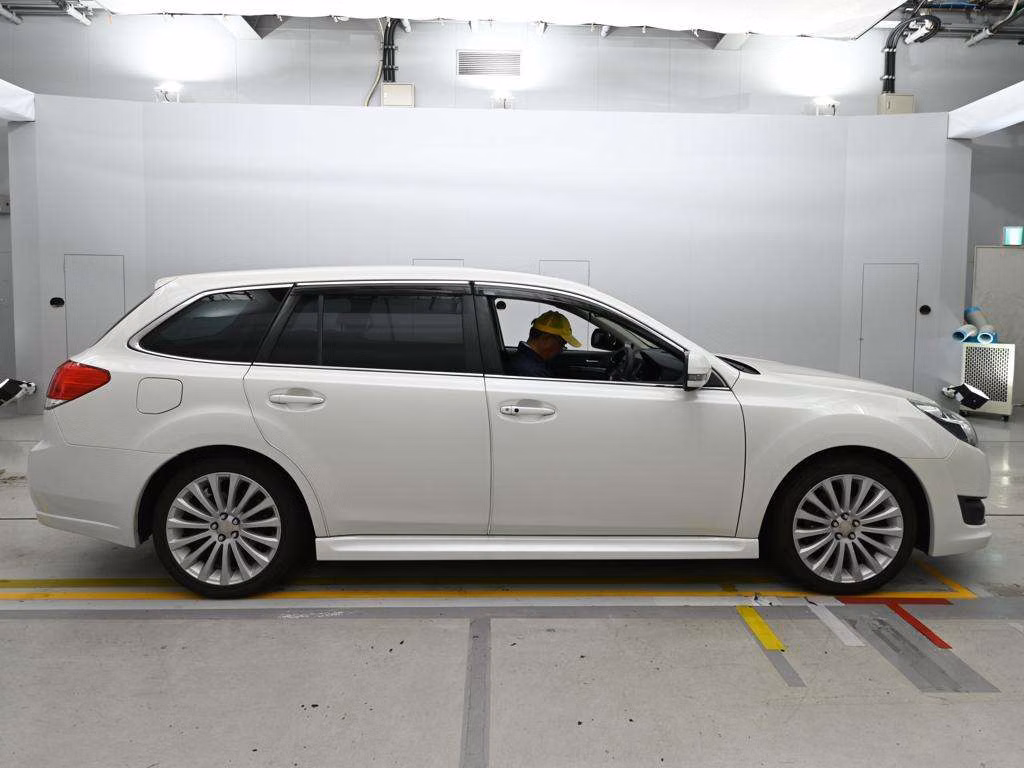 SUBARU LEGACY