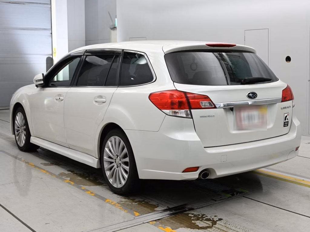 SUBARU LEGACY
