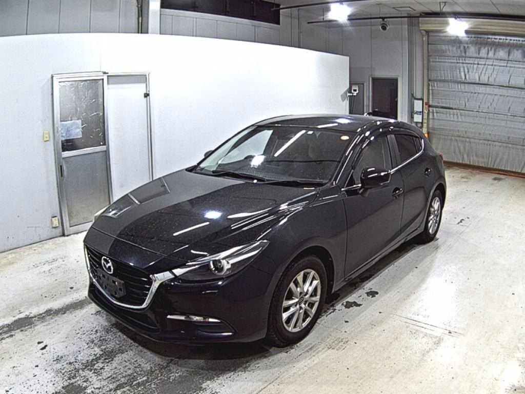 MAZDA AXELA