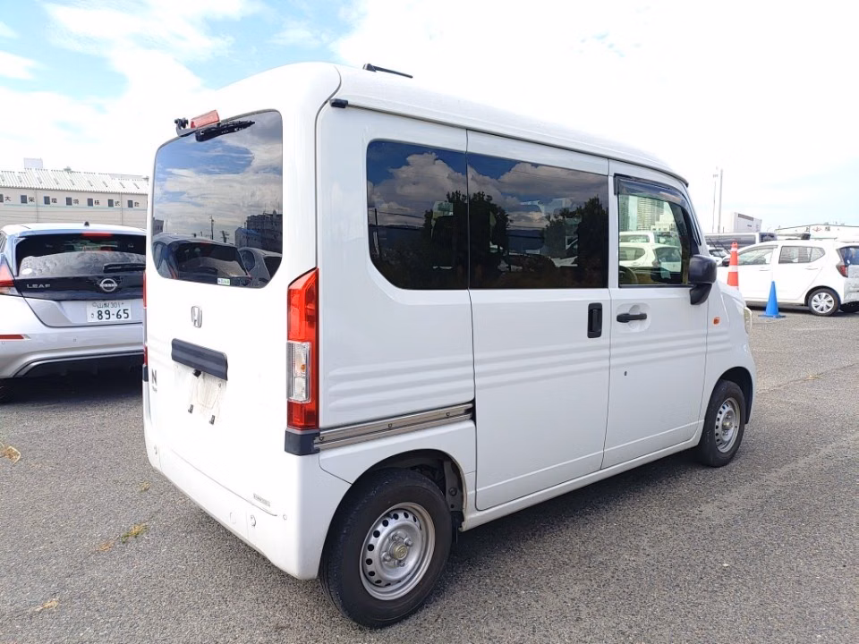 HONDA N-VAN
