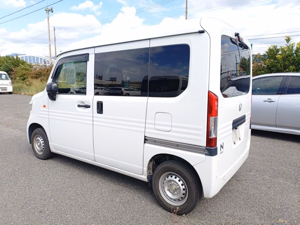 HONDA N-VAN