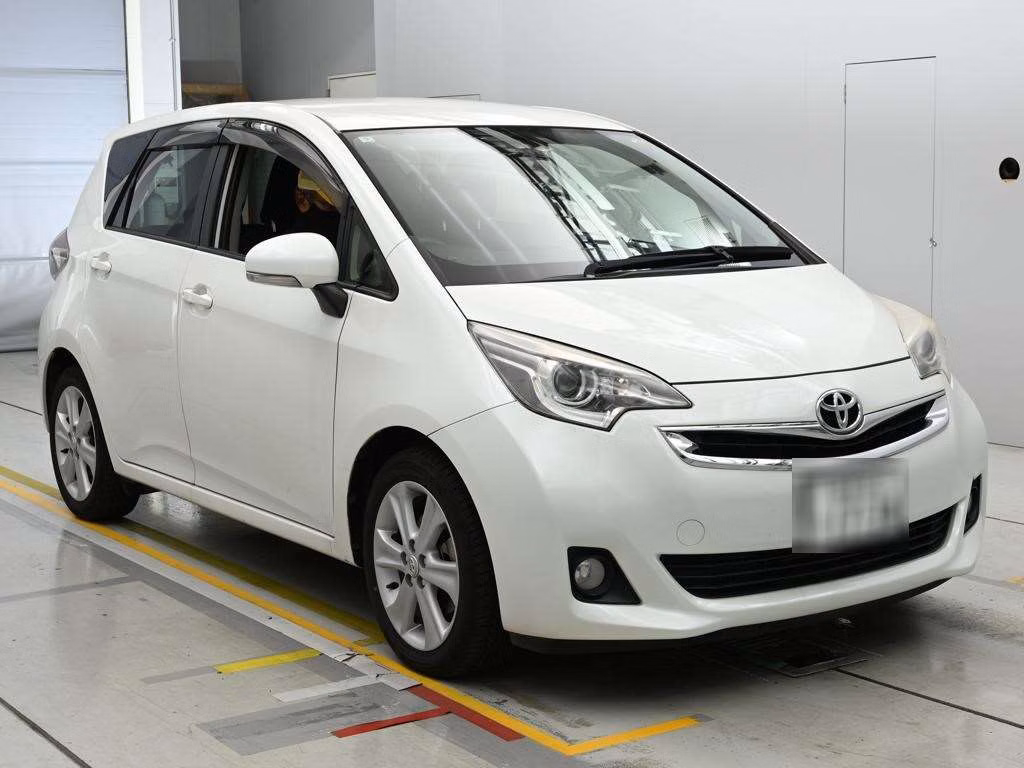 TOYOTA RACTIS