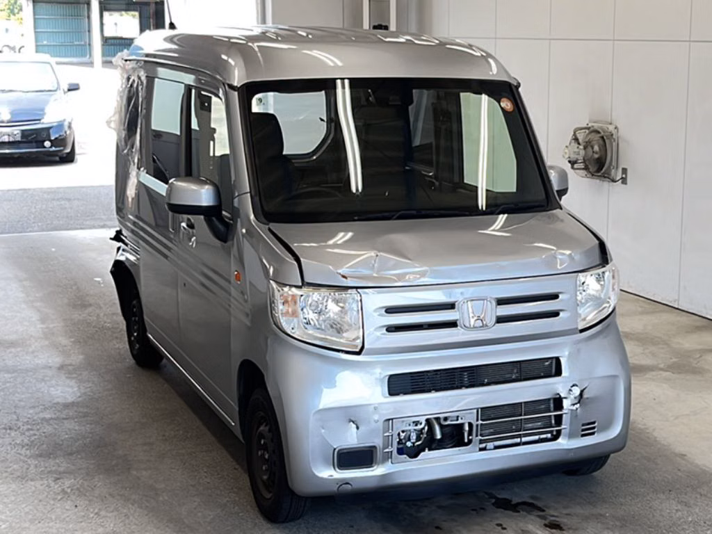 HONDA N-VAN