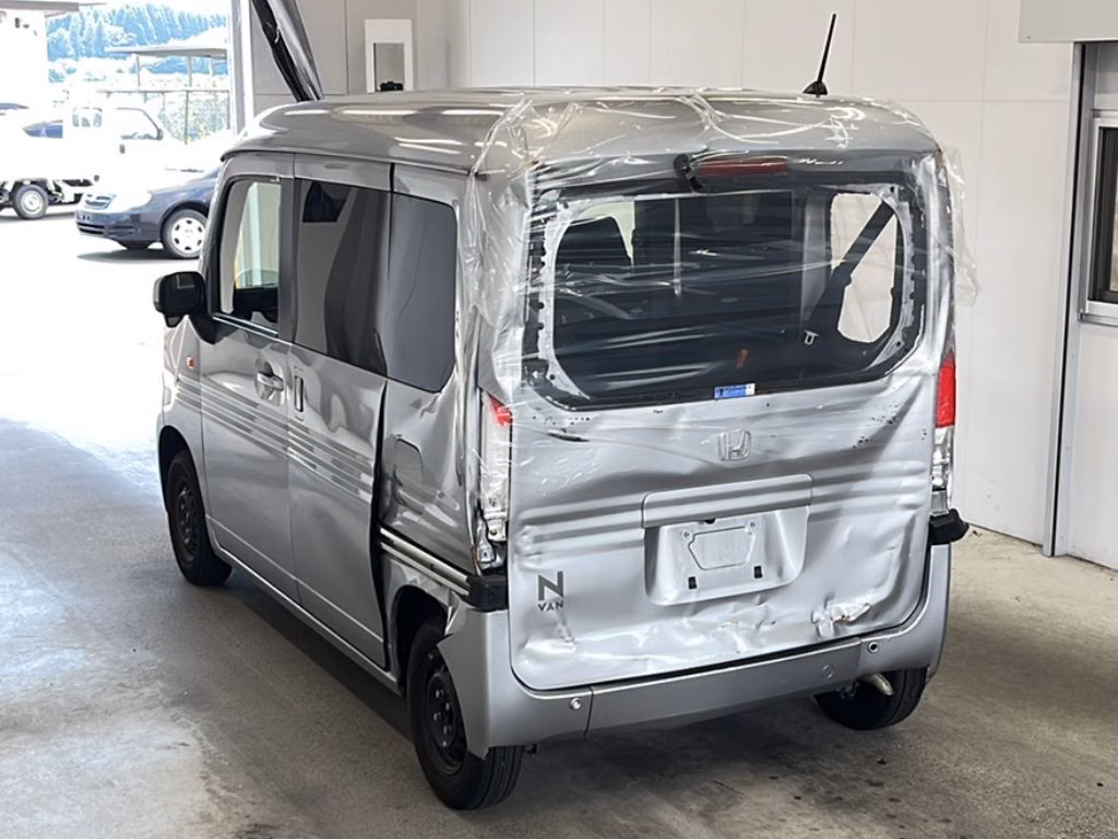 HONDA N-VAN