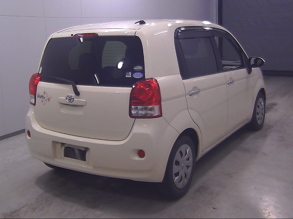 TOYOTA PORTE