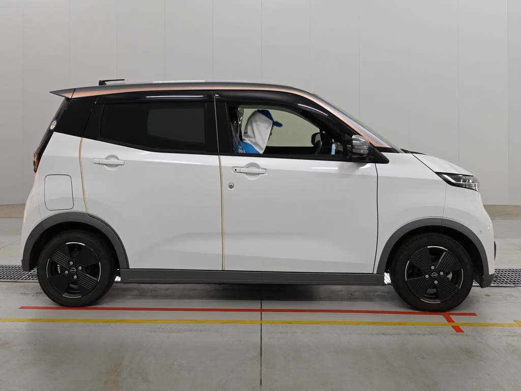 NISSAN SAKURA