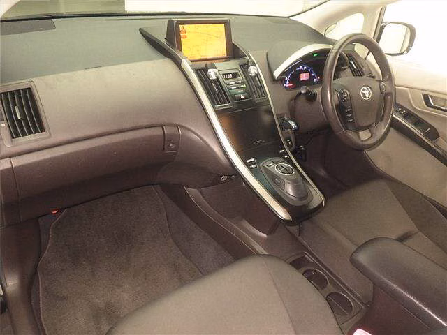 TOYOTA SAI