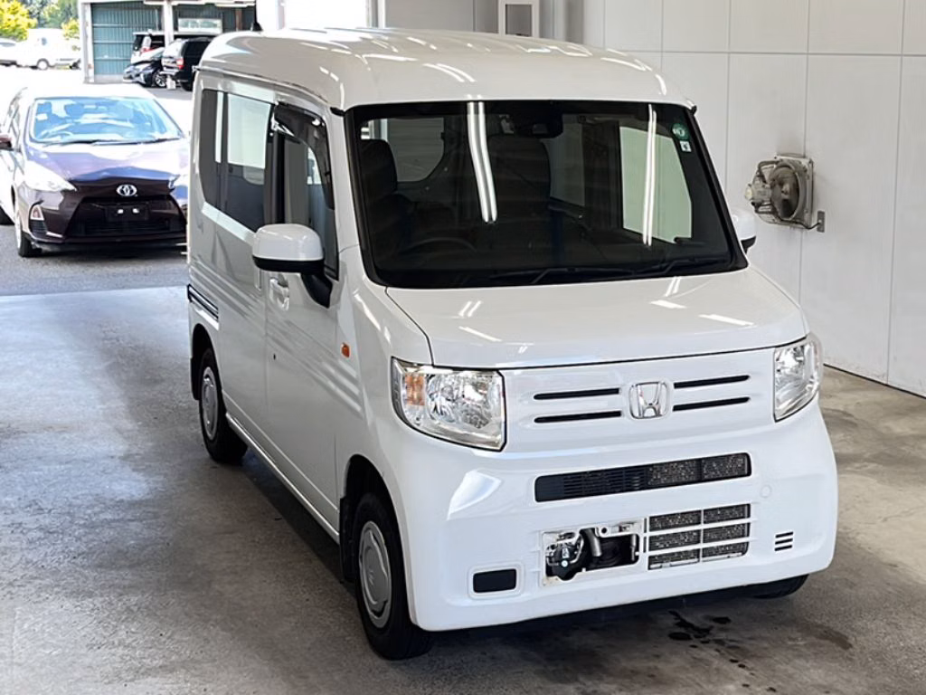 HONDA N-VAN