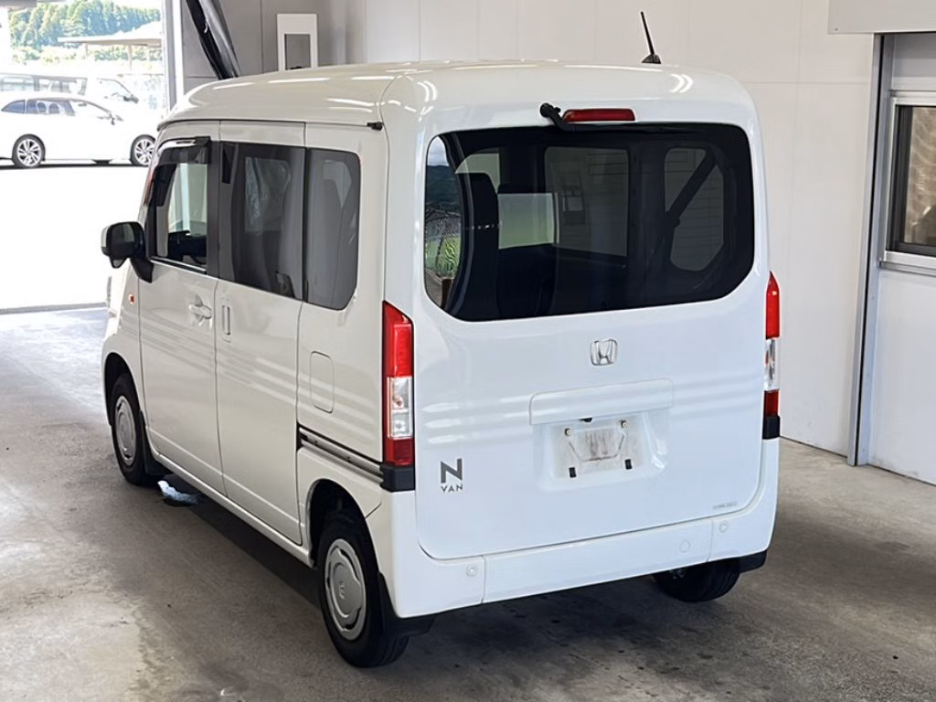 HONDA N-VAN