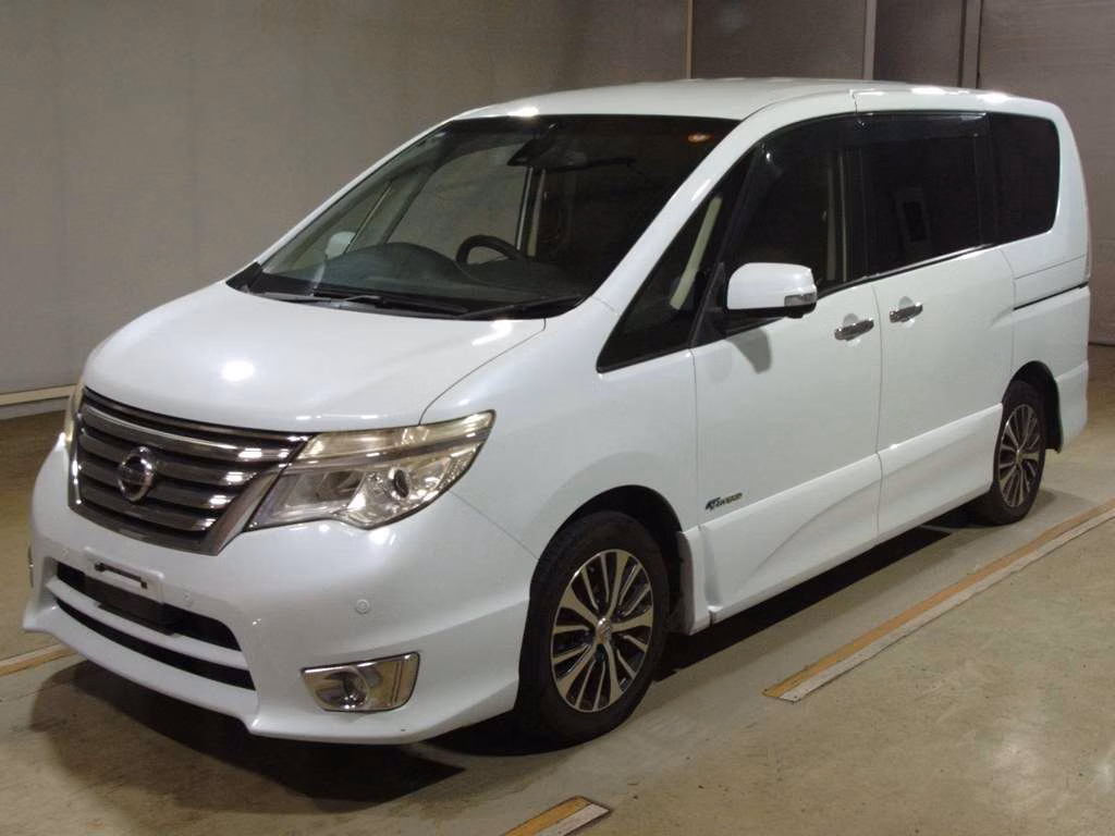 NISSAN SERENA