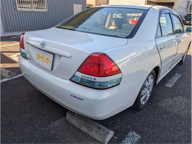 TOYOTA MARK II