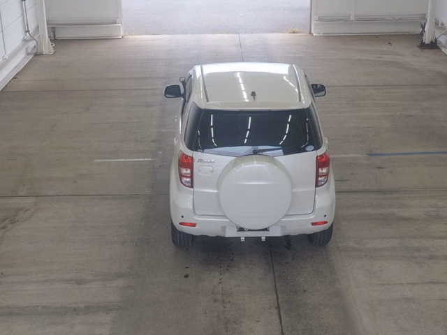 TOYOTA RUSH