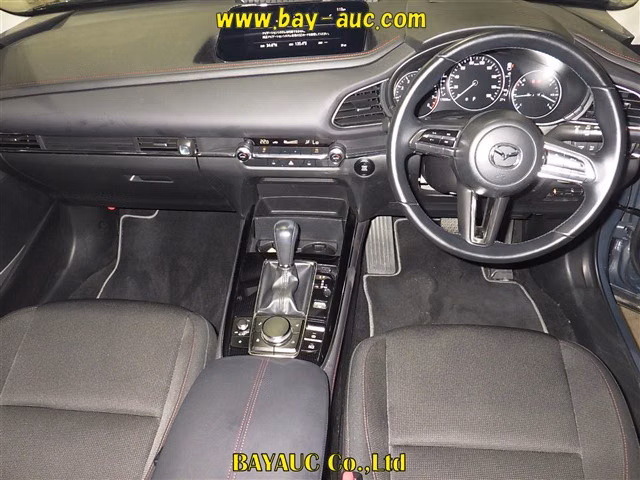 MAZDA CX-30