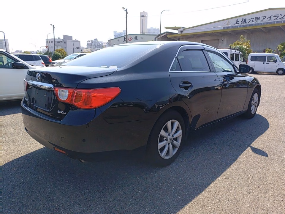 TOYOTA MARK X