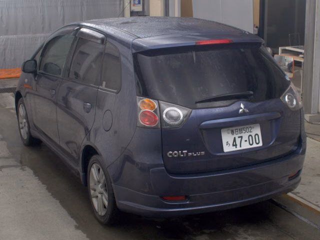 MITSUBISHI COLT PLUS