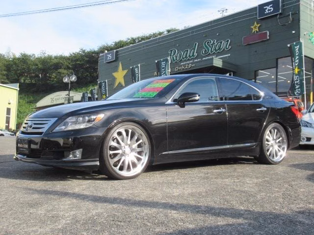 Lexus LS600h
