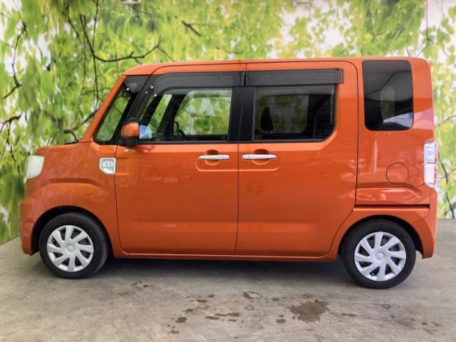 TOYOTA PIXIS MEGA