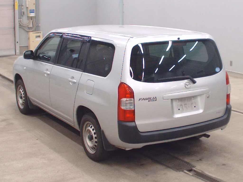 MAZDA FAMILIA
