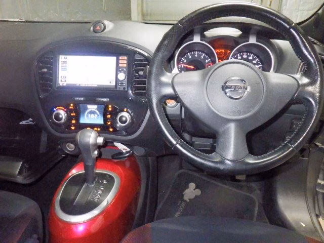 NISSAN JUKE