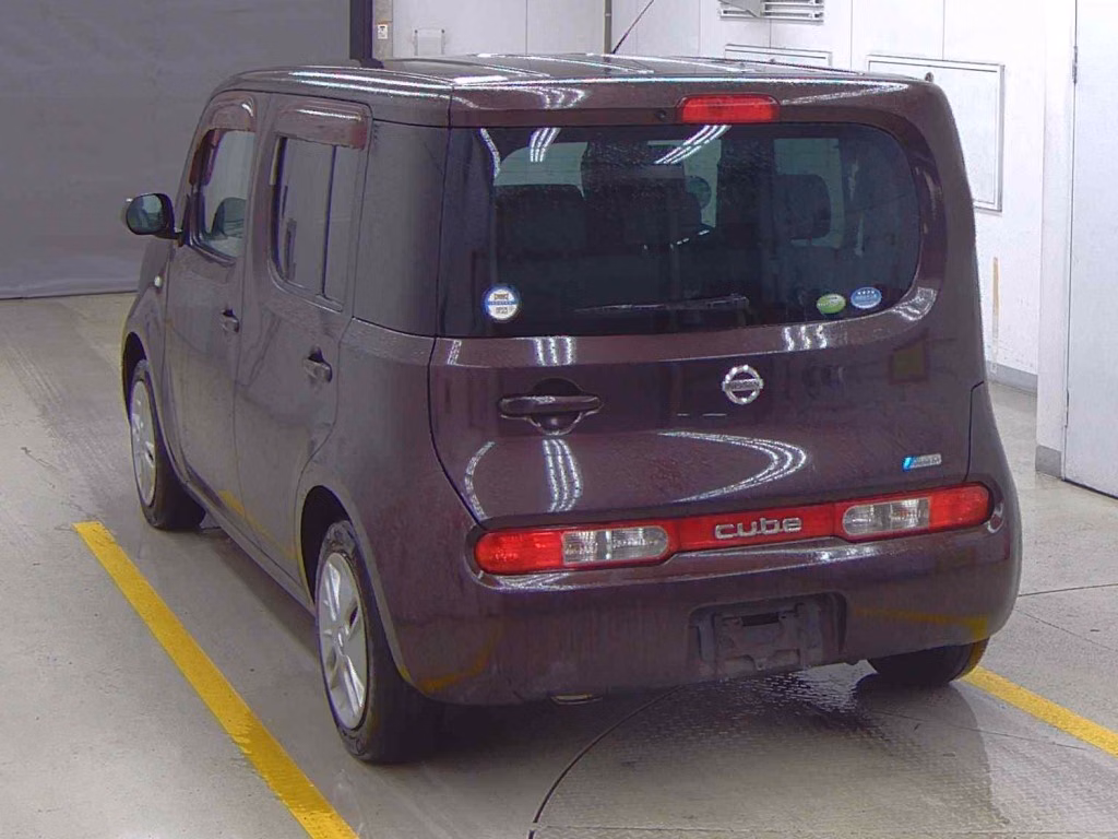 NISSAN CUBE