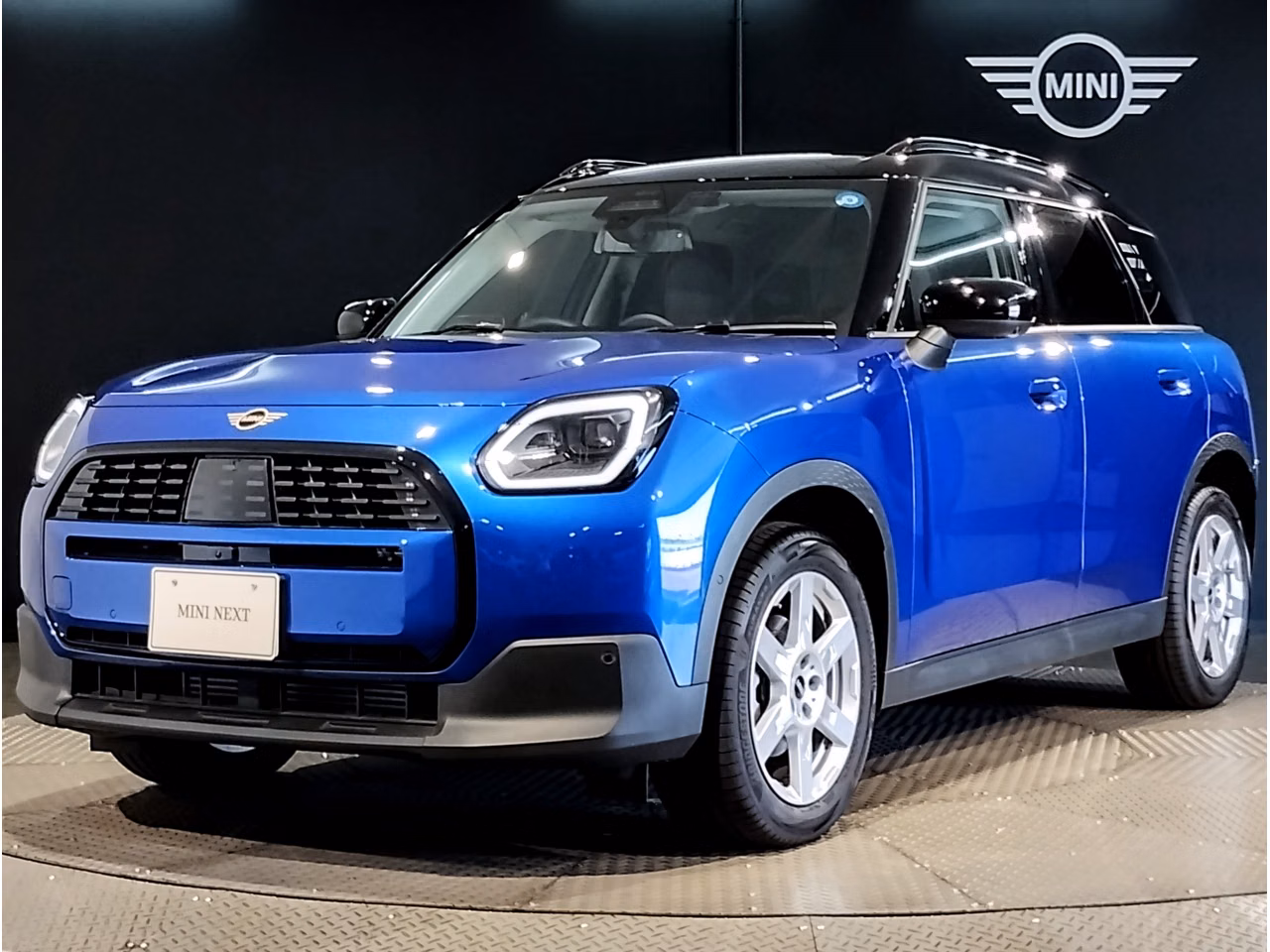 MINI COUNTRYMAN