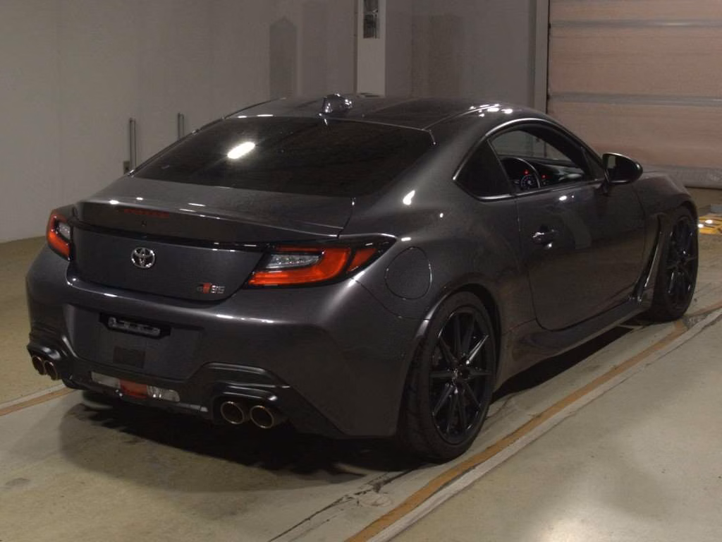 TOYOTA GR 86