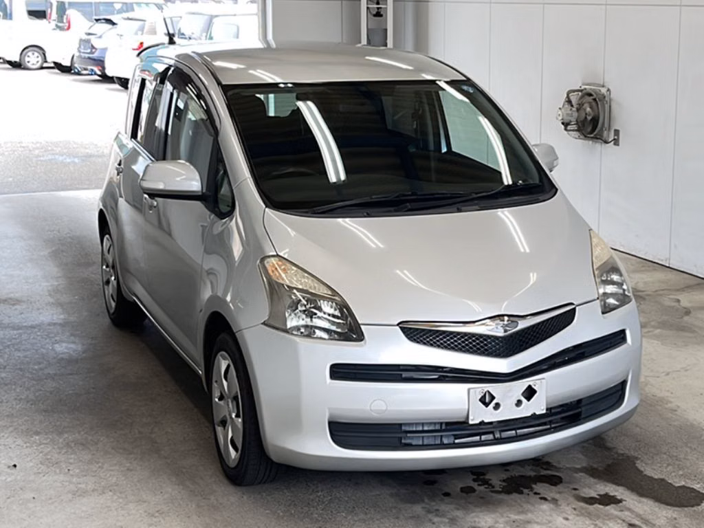 TOYOTA RACTIS