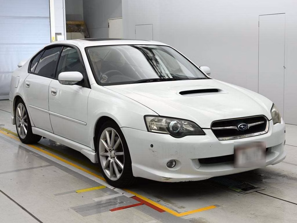 SUBARU LEGACY B4