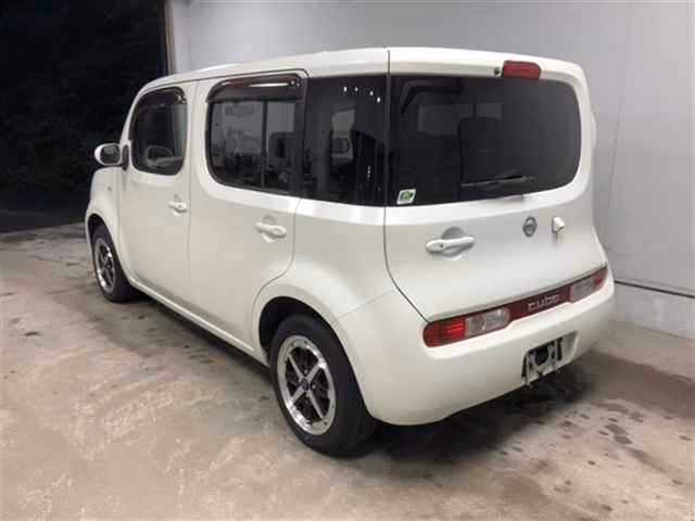 NISSAN CUBE