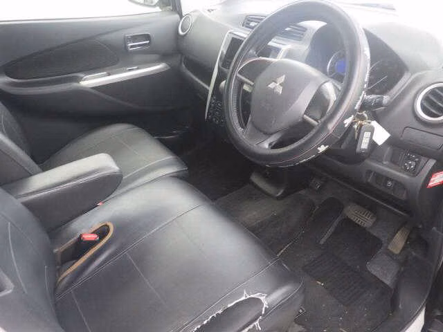 MITSUBISHI EK CUSTOM