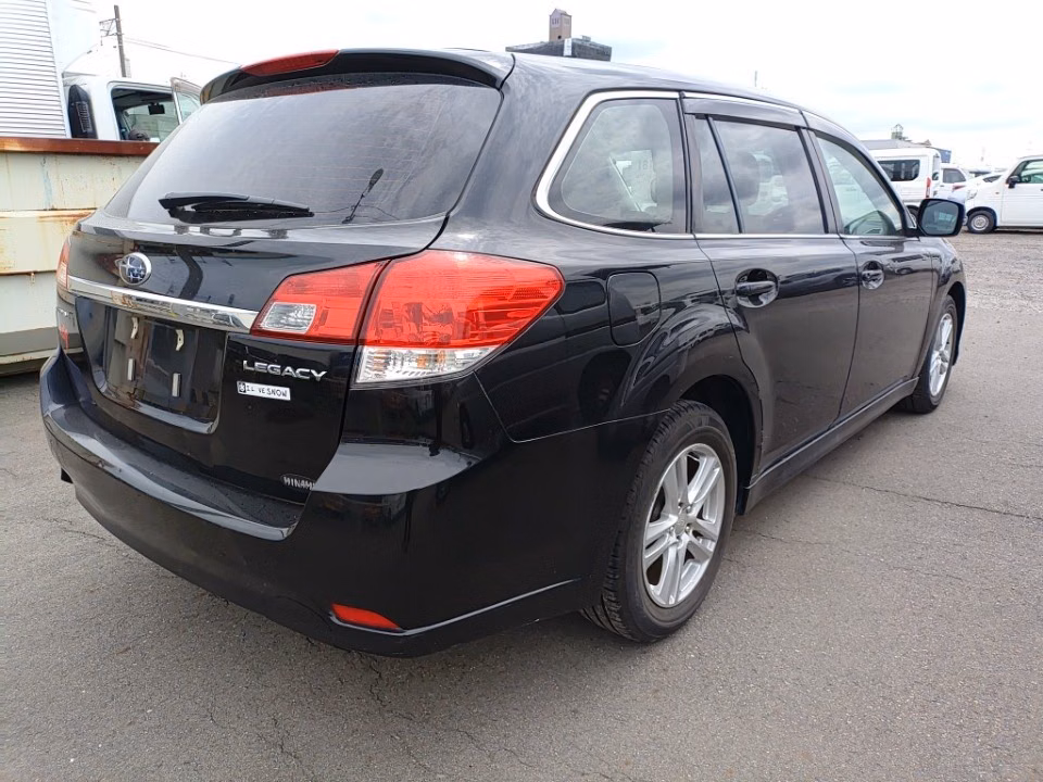 SUBARU LEGACY