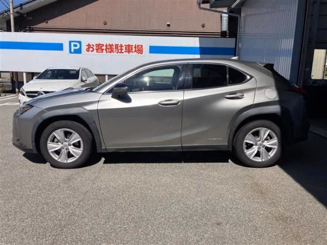 LEXUS UX250H