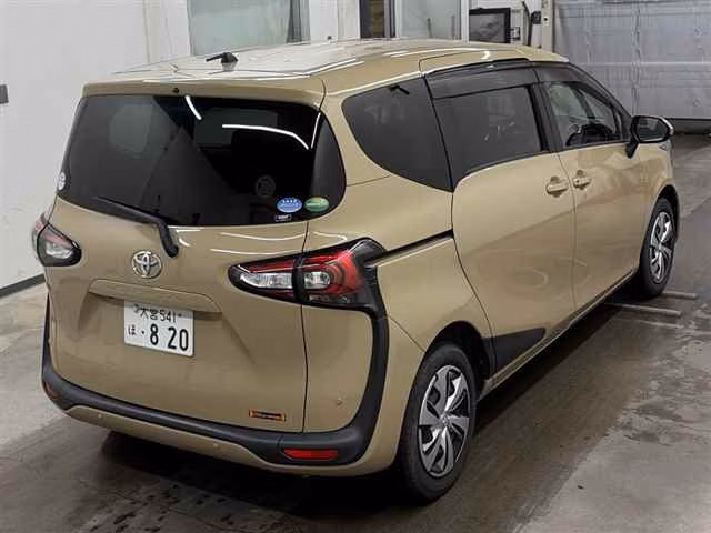 TOYOTA SIENTA