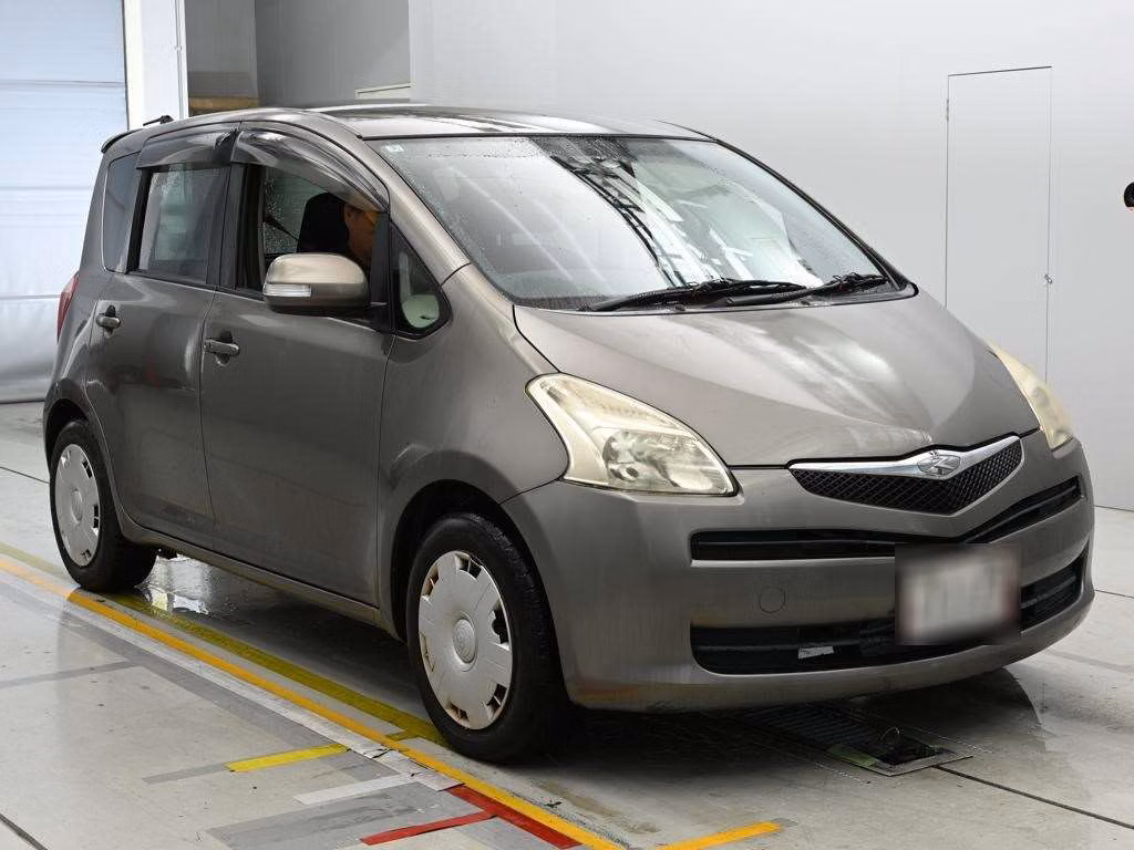 TOYOTA RACTIS