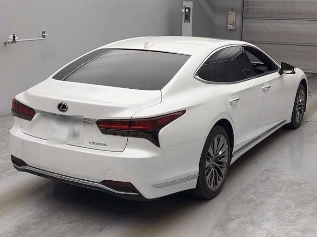 Lexus LS500h