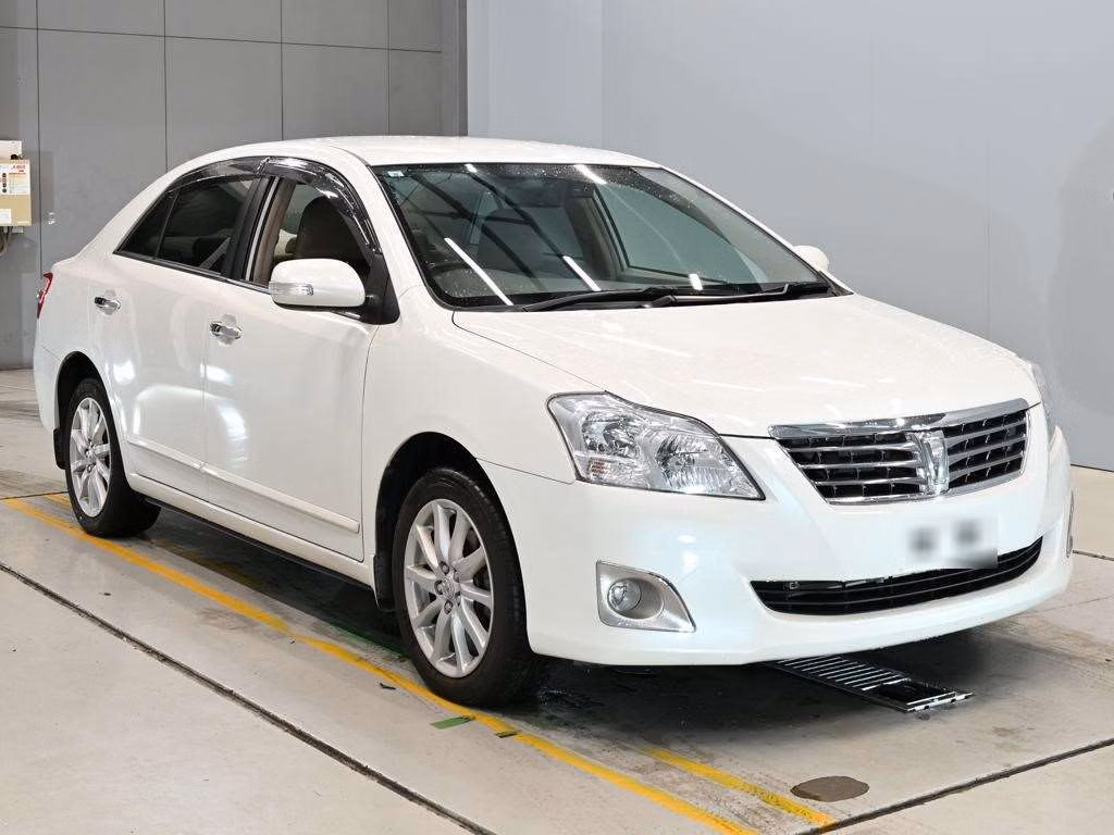 TOYOTA PREMIO