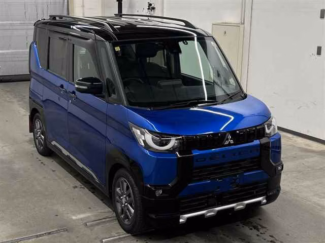 MITSUBISHI DELICA MINI
