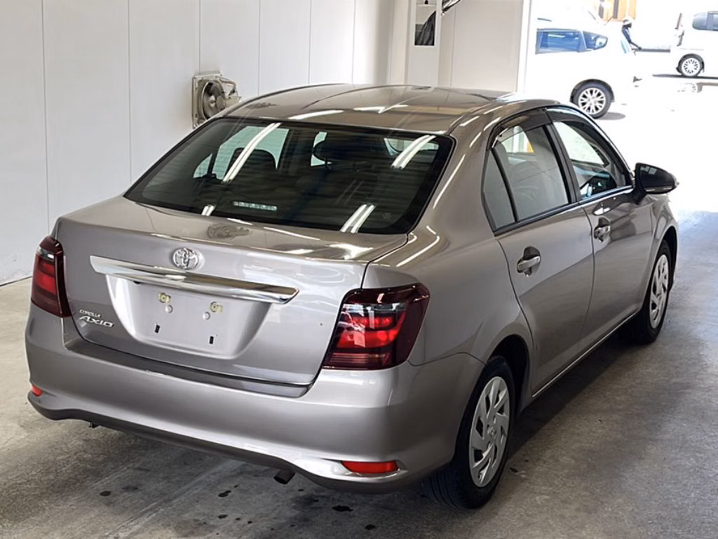 TOYOTA COROLLA AXIO