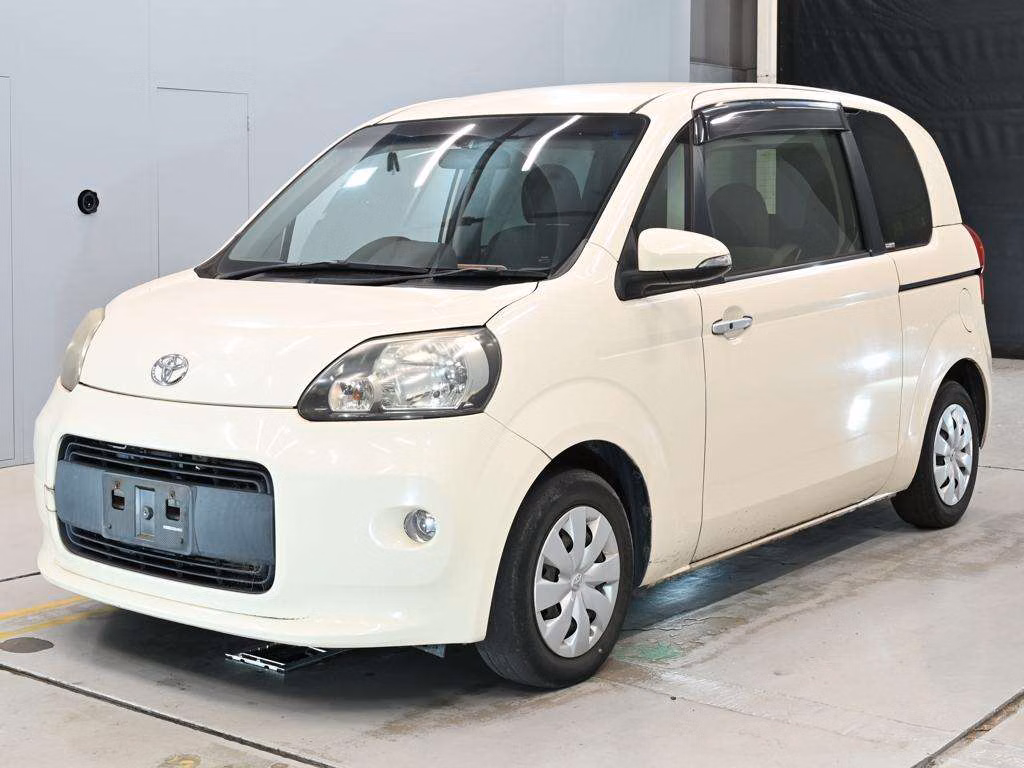 TOYOTA PORTE
