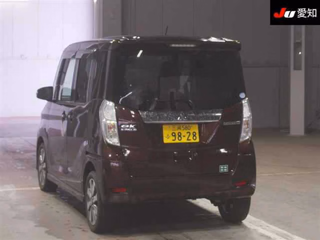MITSUBISHI EK SPACE