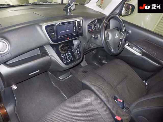 MITSUBISHI EK SPACE