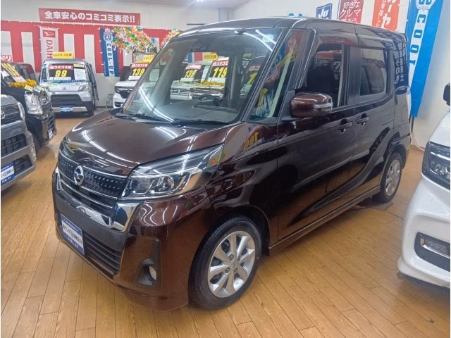 NISSAN DAYZ ROOX