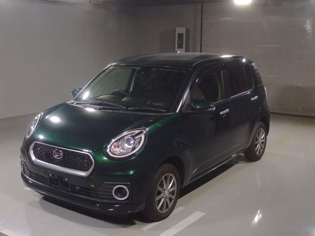 DAIHATSU BOON