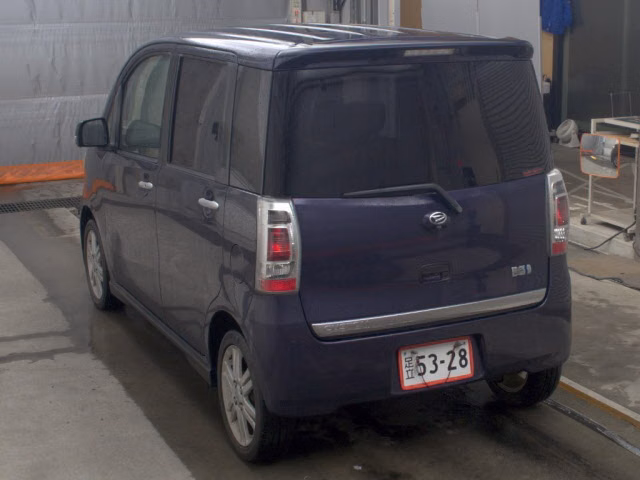 DAIHATSU TANTO EXE