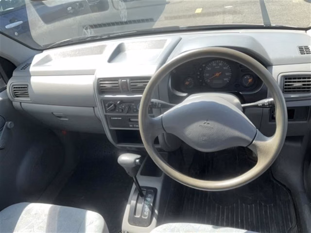 MITSUBISHI MINICA