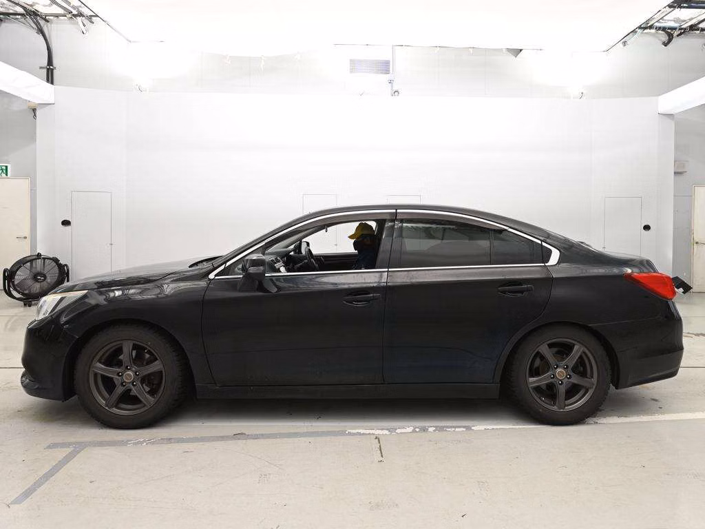 SUBARU LEGACY B4
