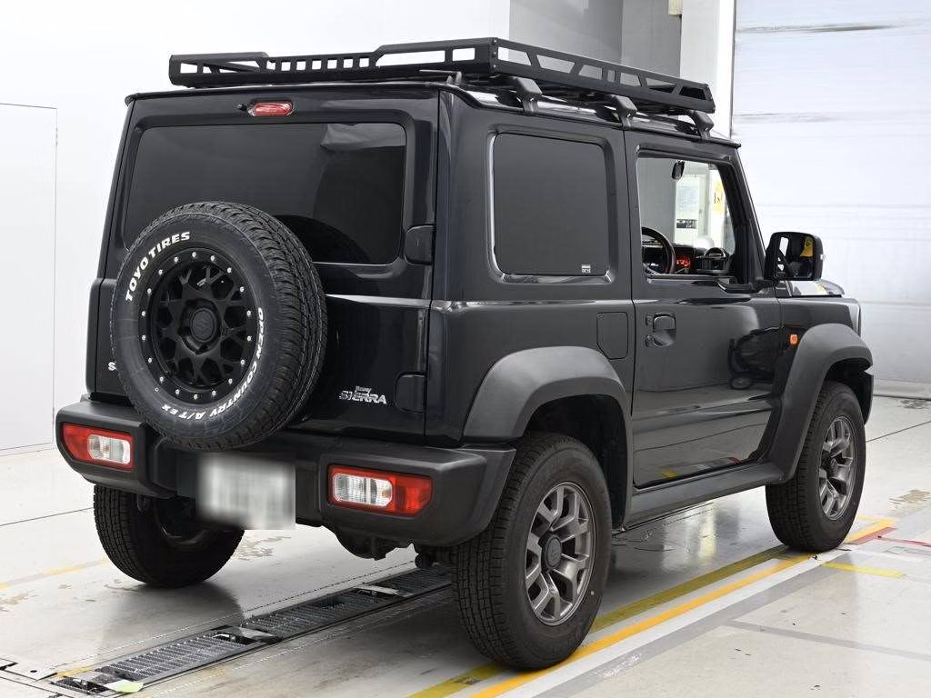 SUZUKI JIMNY SIERRA